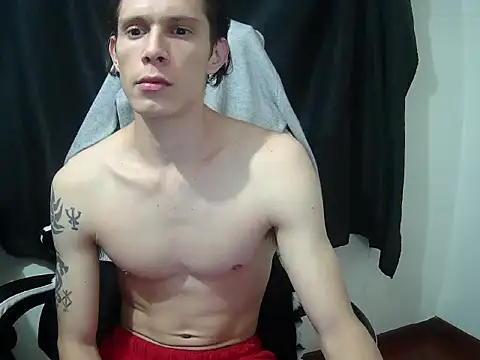 Snapshot of crixus11111 chatting on 04.19.26 crixus11111 online show from 04.19.26