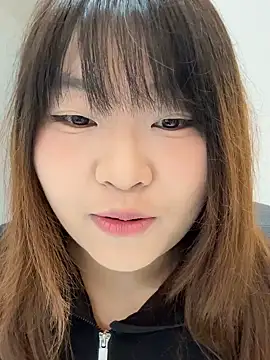 Snapshot of Cake015 chatting on 03.17.26 Cake015 online show from 03.17.26