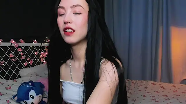 Snapshot of lizaa_breeze chatting on 06.12.26 lizaa breeze online show from 06.12.26