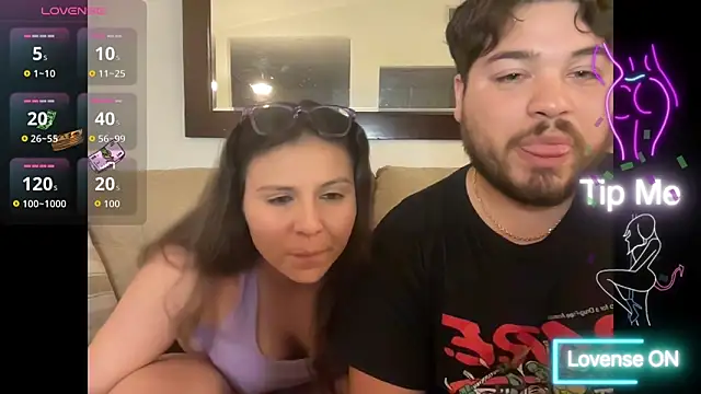 Redmooncity21 online show from 03.26.26