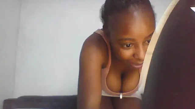 Snapshot of Drippinn_Sauce chatting on 06.25.26 Drippinn Sauce online show from 06.25.26