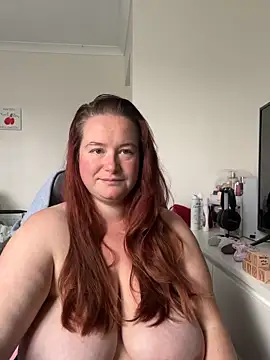 Snapshot of Jessicalouise1994 chatting on 03.28.26 Jessicalouise1994 online show from 03.28.26