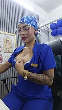 Snapshot of daniela-sexy chatting on 06.15.26 daniela-sexy online show from 06.15.26