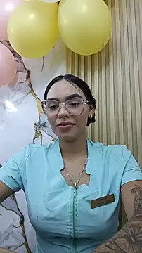 Snapshot of daniela-sexy chatting on 06.18.26 daniela-sexy online show from 06.18.26