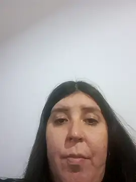 Snapshot of melucita chatting on 04.11.26 melucita online show from 04.11.26