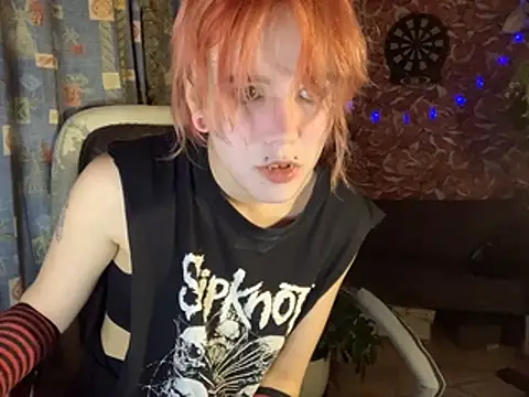 whiny emo boi online show from 04.10.26