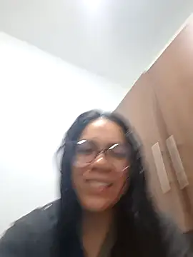 Snapshot of Aila_Phone chatting on 05.09.26 Aila Phone online show from 05.09.26
