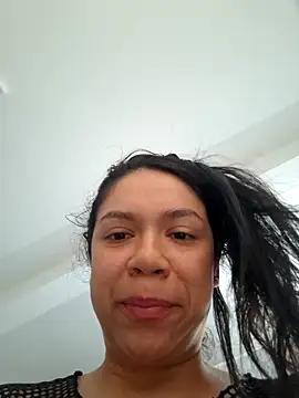 Snapshot of Aila_Phone chatting on 06.04.26 Aila Phone online show from 06.04.26