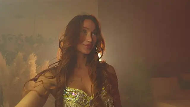 SerenaWest  online show from 04.16.26