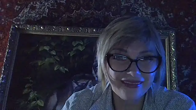 Lia Rayss online show from 03.31.26