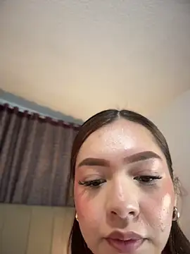 Snapshot of alana_gv chatting on 06.03.26 alana gv online show from 06.03.26
