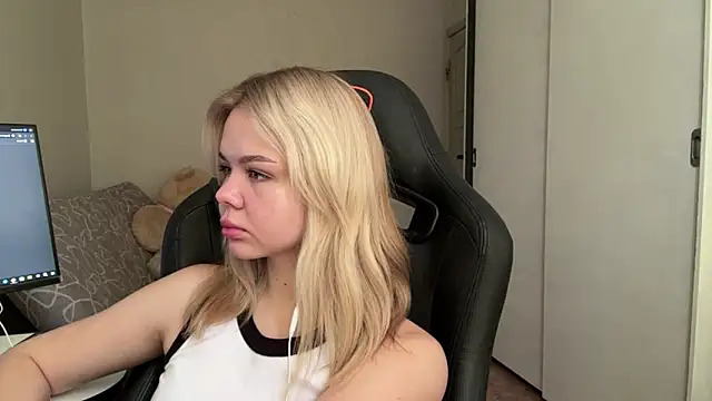 Avadream online show from 03.17.26