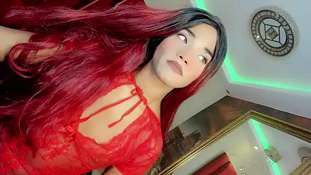 Paola Delfino online show from 04.29.26