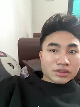 Snapshot of Hoanganhdayroii chatting on 04.30.26 Hoanganhdayroii online show from 04.30.26