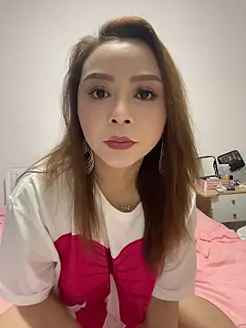 LuckyGirl-11 online show from 04.25.26