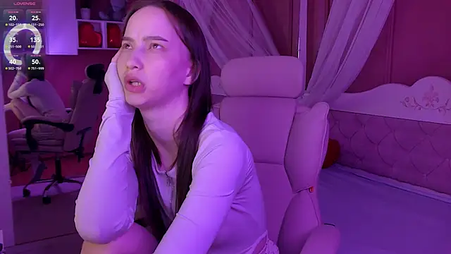 MonaHicks online show from 06.23.26