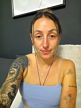 NicoleKaiser online show from 04.26.26