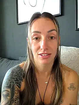 NicoleKaiser online show from 05.01.26
