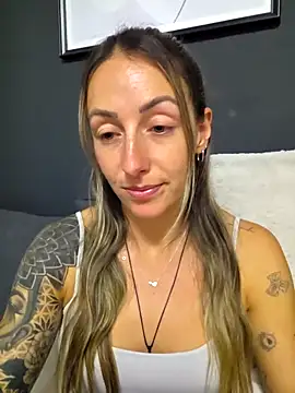 NicoleKaiser online show from 05.06.26