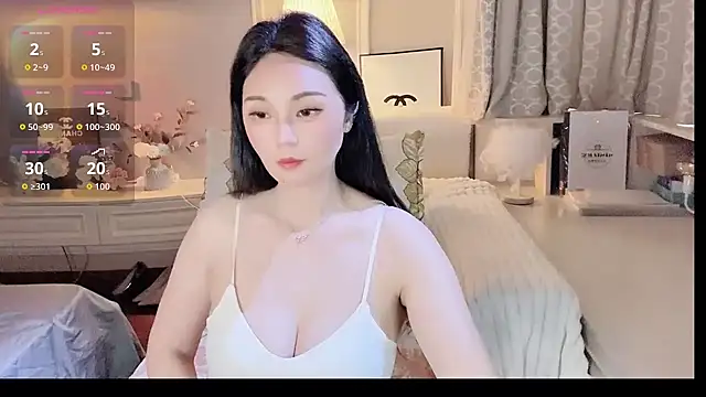Snapshot of KCYE-CC chatting on 04.13.26 KCYE-CC online show from 04.13.26