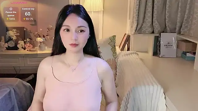 Snapshot of KCYE-CC chatting on 05.07.26 KCYE-CC online show from 05.07.26