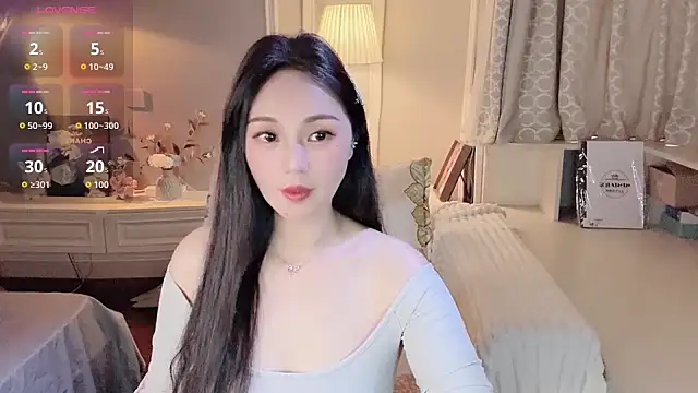 Snapshot of KCYE-CC chatting on 05.10.26 KCYE-CC online show from 05.10.26