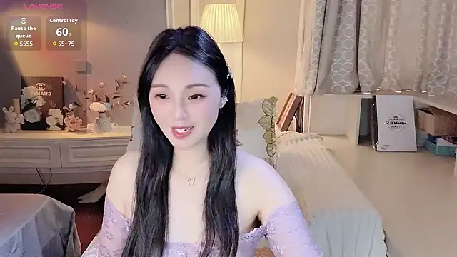 Snapshot of KCYE-CC chatting on 05.11.26 KCYE-CC online show from 05.11.26