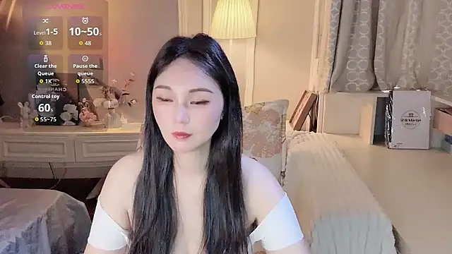 Snapshot of KCYE-CC chatting on 05.29.26 KCYE-CC online show from 05.29.26