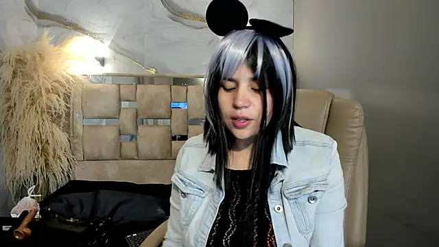 Snapshot of Cata_black chatting on 05.18.26 Cata black online show from 05.18.26