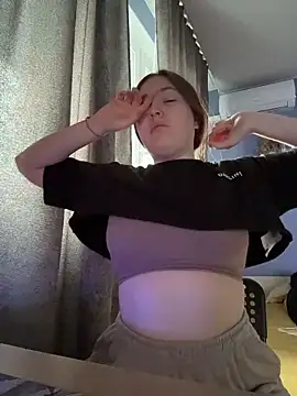 charmingggirl online show from 04.03.26