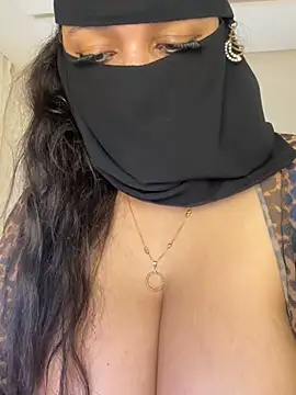 Snapshot of AnalArab69 chatting on 04.24.26 AnalArab69 online show from 04.24.26