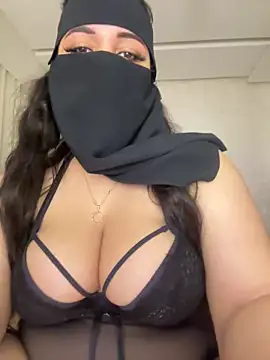 Snapshot of AnalArab69 chatting on 04.29.26 AnalArab69 online show from 04.29.26