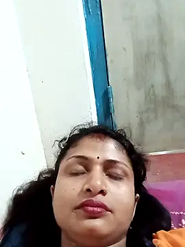 Snapshot of Leelaaji chatting on 03.23.26 Leelaaji online show from 03.23.26