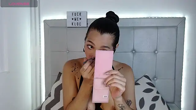 Kloe  watson online show from 05.06.26