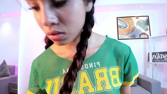 Snapshot of mily_Lopez chatting on 07.08.26 mily Lopez online show from 07.08.26