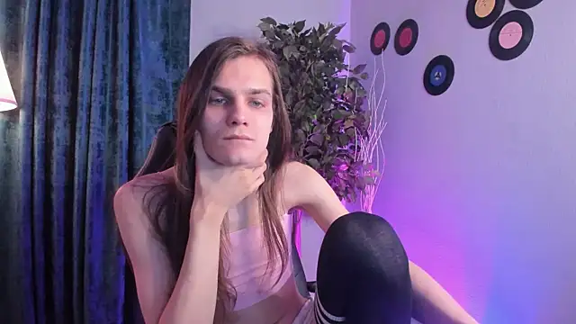 WillFobos online show from 03.20.26