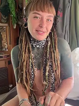 HornyHippy1 online show from 05.27.26