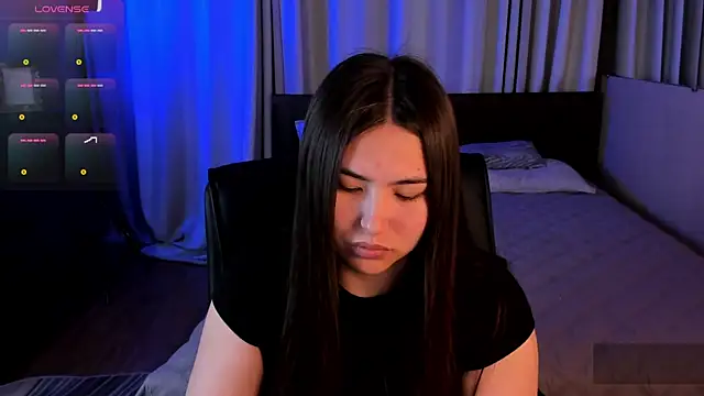 Snapshot of IceIcebabe_ chatting on 05.27.26 IceIcebabe online show from 05.27.26