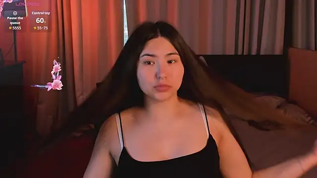 Snapshot of IceIcebabe_ chatting on 06.05.26 IceIcebabe online show from 06.05.26