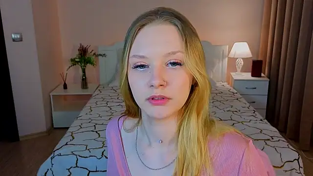 StaceyyJones online show from 04.29.26