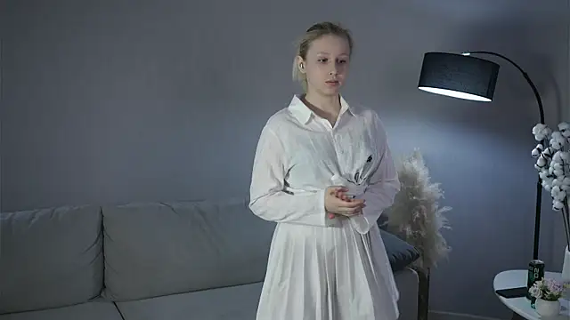 MegSchnure online show from 03.20.26