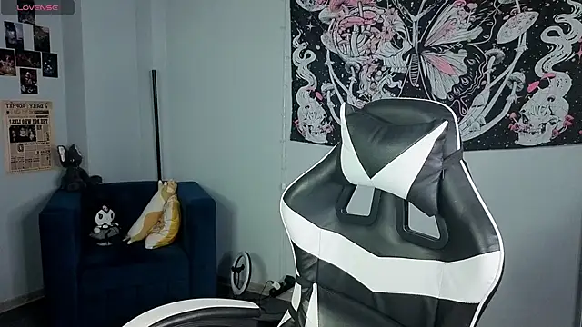 LittleKittenStar online show from 05.04.26