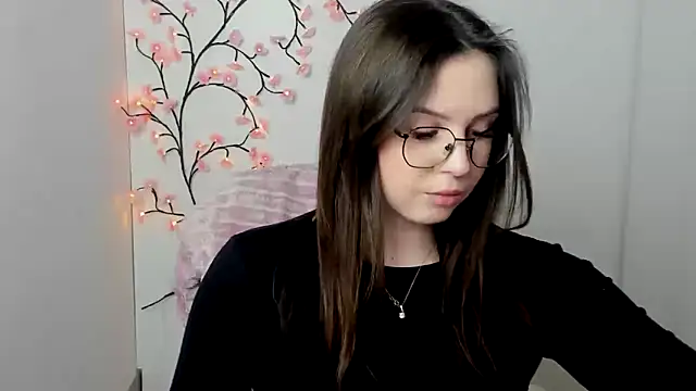 Nika nik a online show from 03.23.26