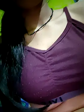 Snapshot of Lily4852 chatting on 03.29.26 Lily4852 online show from 03.29.26