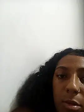 Snapshot of SereiaMulata chatting on 04.04.26 SereiaMulata online show from 04.04.26