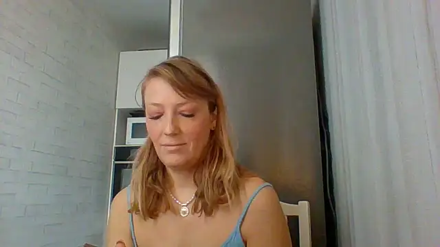 Snapshot of Satu8 chatting on 04.13.26 Satu8 online show from 04.13.26