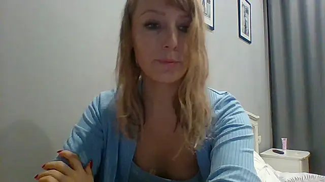 Snapshot of Satu8 chatting on 04.22.26 Satu8 online show from 04.22.26