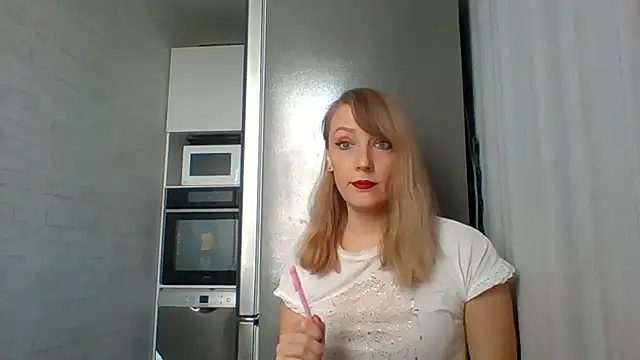 Snapshot of Satu8 chatting on 04.25.26 Satu8 online show from 04.25.26