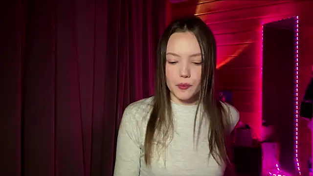 Snapshot of LenLen_Solen chatting on 06.05.26 LenLen Solen online show from 06.05.26