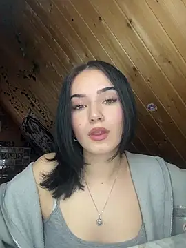 Snapshot of hellokiityy chatting on 03.21.26 hellokiityy online show from 03.21.26